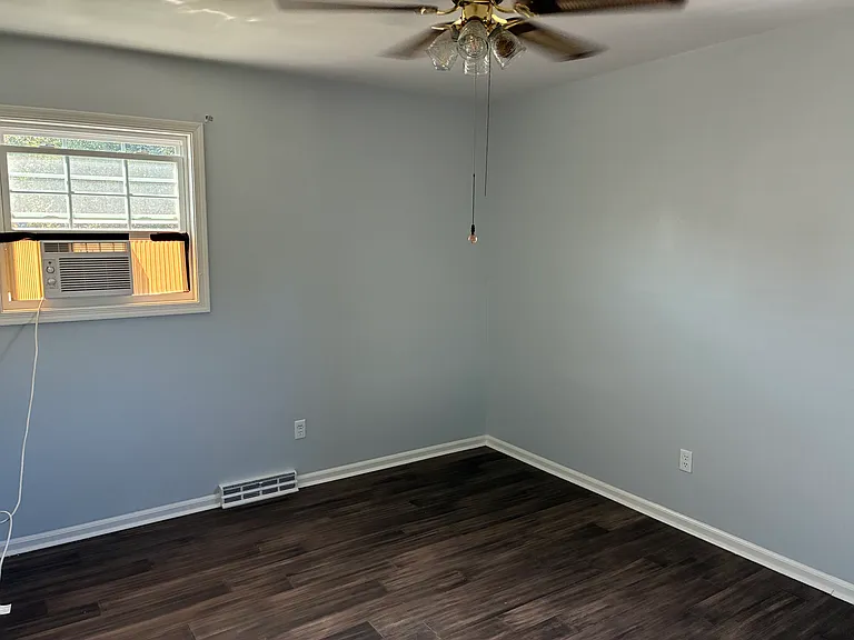 4307 N Lakefront Dr — Photo 8