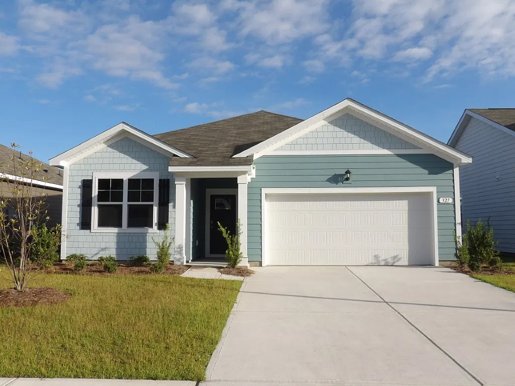 3 bed, 2179 sqft, $2,075 — Photo 2