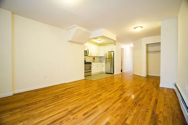 Rented by Nooklyn NYC LLC | media 15