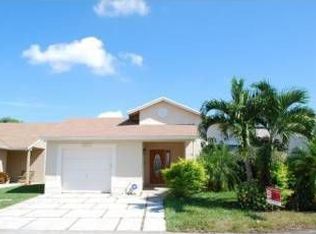 1171 SW 109th Ave, Pembroke Pines, FL 33025