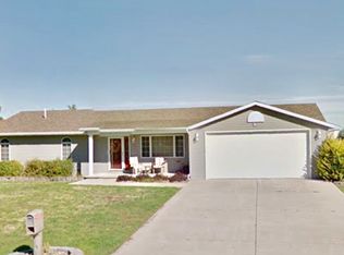 504 E 7th St, Glidden, IA 51443