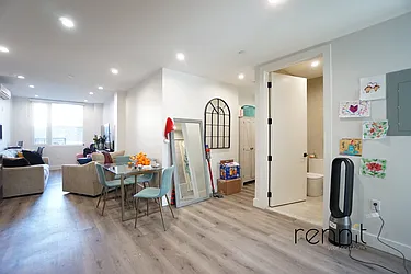Rented by Rennit Inc.