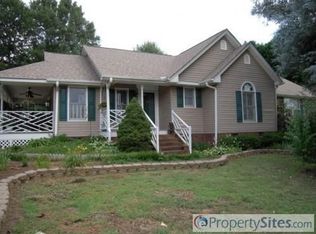 120 Rochester Ct, Easley, SC 29640