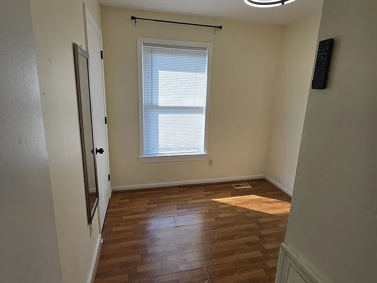 110 Council Cir — Photo 9