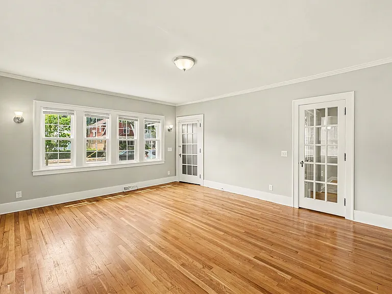 2125 Wealthy St SE #1 — Photo 10