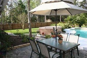 Patio / Pool / Hot Tub