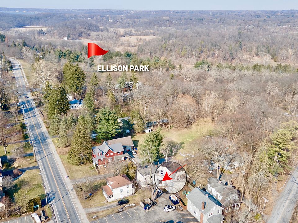 Walking distance to Ellison Park