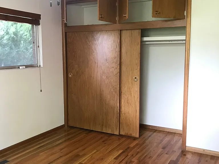 3824 W Greenbrier Dr — Photo 15