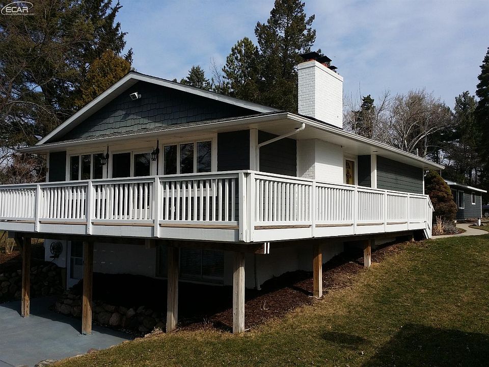 1st image of 6097 Byram Lake Dr