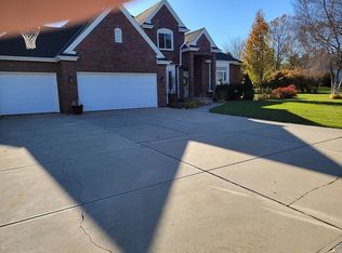 22107 Trailridge Blvd, Elkhorn, NE 68022