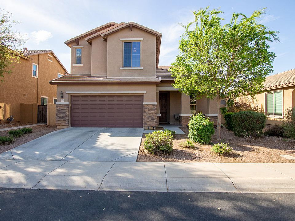 1st image of 4065 E Bellerive Dr