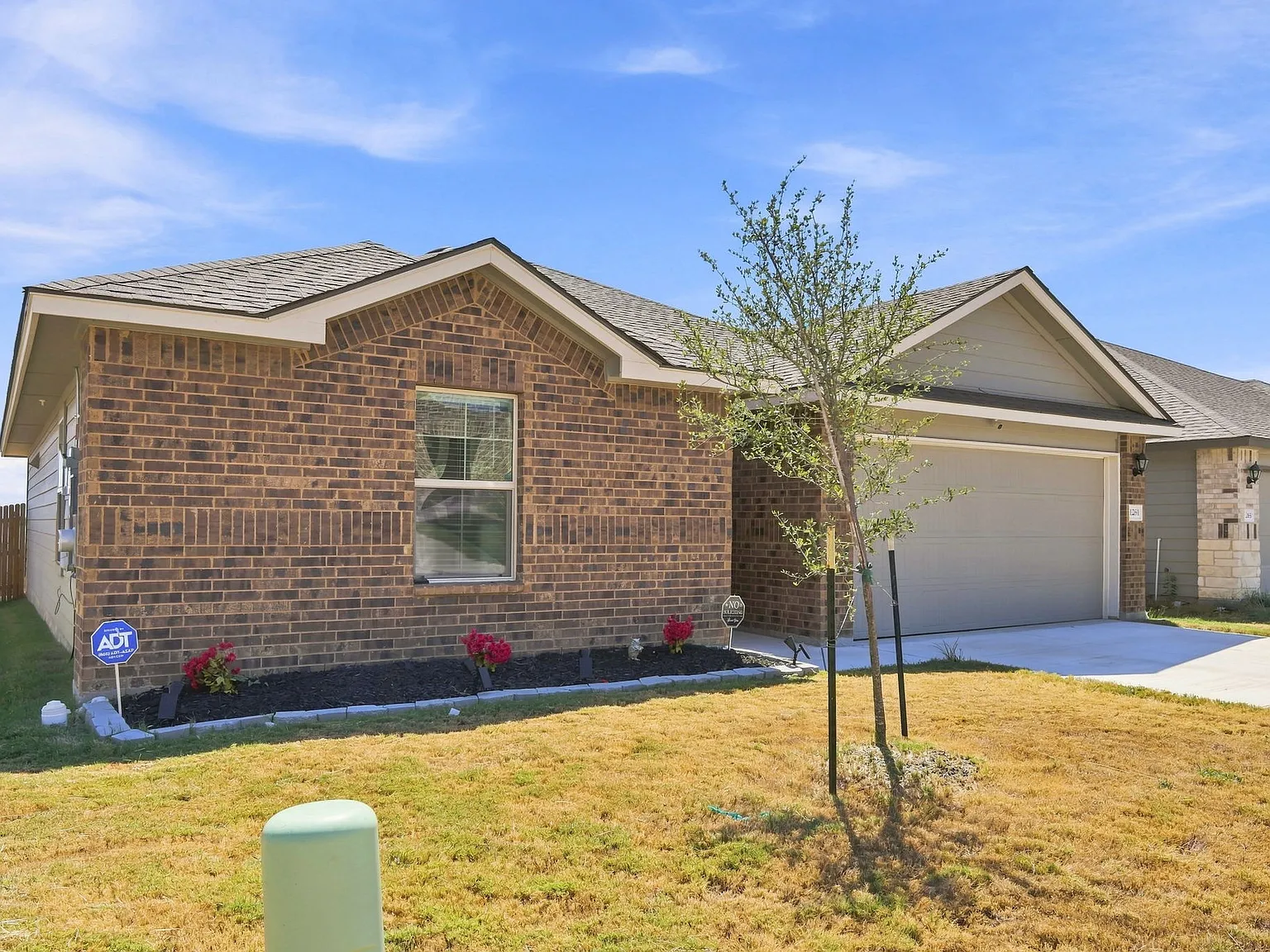 3 bed, 1432 sqft, $1,850 — Photo 4