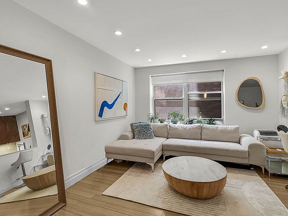 5th image of 82 Irving Pl APT 3C
