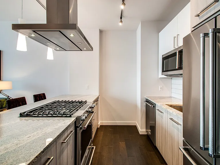 515 Church St #4011 — Photo 5