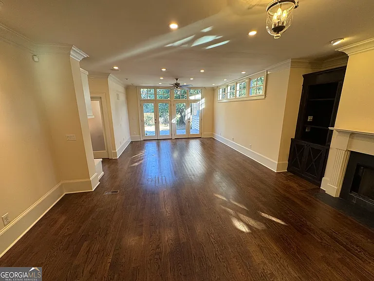 1092 McLynn Ave NE — Photo 15