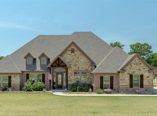 211 Ruby Dr, Brock, TX 76087