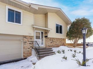 902 Baylis St, Duluth, MN 55811