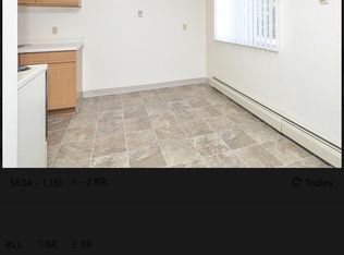 835 40th St NW, Rochester, MN 55901