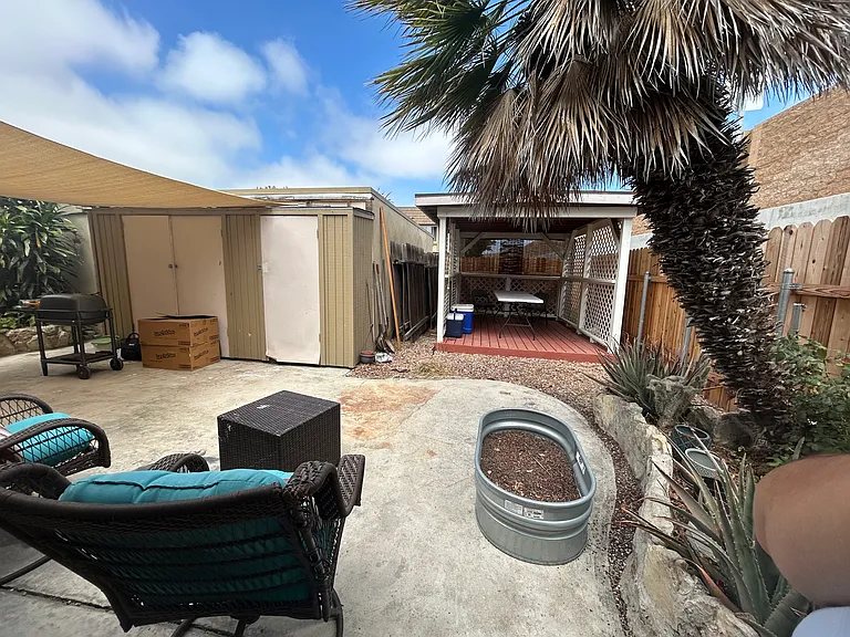 18084 Yosemite Ct — Photo 26