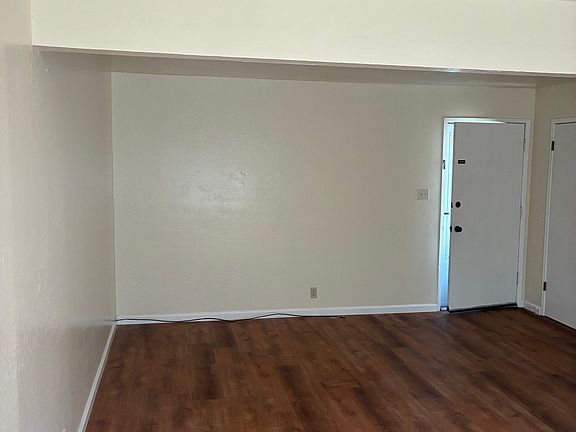 3rd image of 437 S 21st St