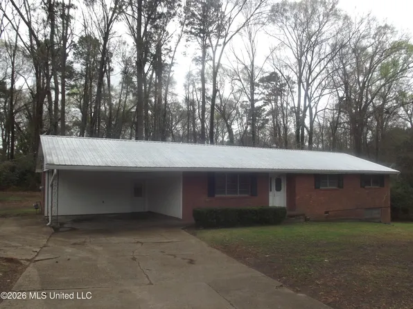 110 Cottage Dr, Natchez, MS 39120