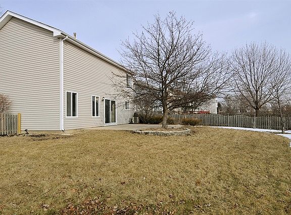 2nd image of 20843 W Aspen Ct