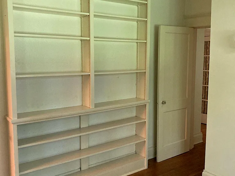 6 Gildersleeve Wood — Photo 9