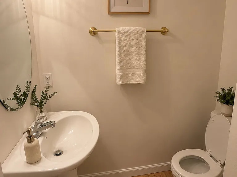 3409 Manderes Pl — Photo 9
