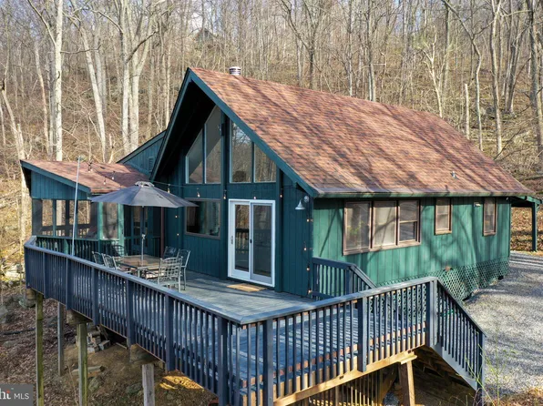 203 Mossy Rock Way, Front Royal, VA 22630