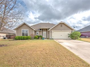 3893 Buckfast Ave, Springdale, AR 72764