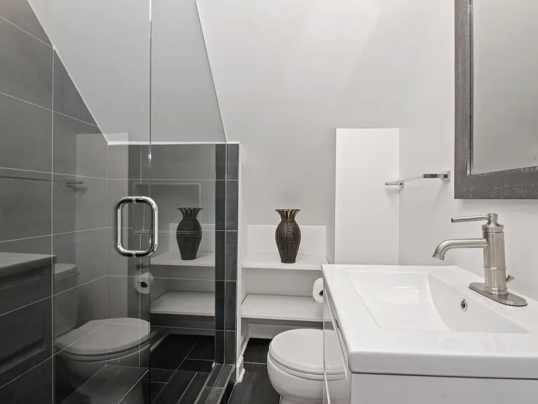 1836 N Paulina St #3 — Photo 12