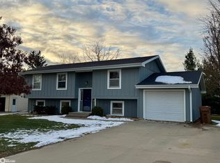 121 Kevin Ave, Carroll, IA 51401