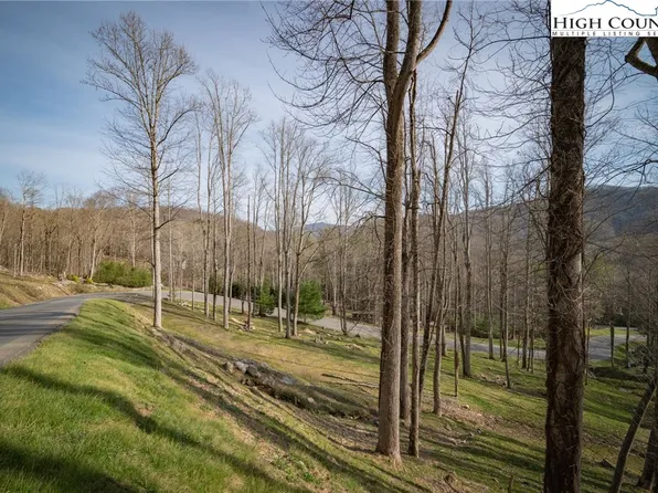 C15 Eagles Next Trail, Banner Elk, NC 28604