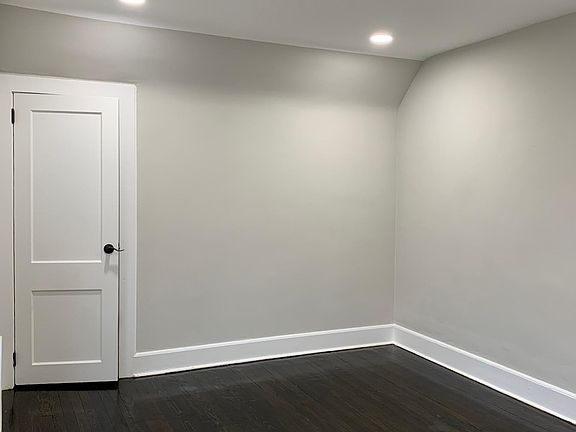3rd image of 203 Valley Brook Ave Floor 2