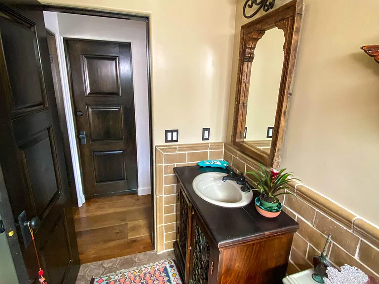 Bathroom #2