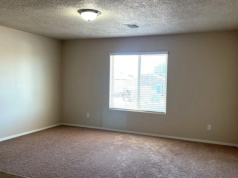 3806 Dynamite Rd NE — Photo 14