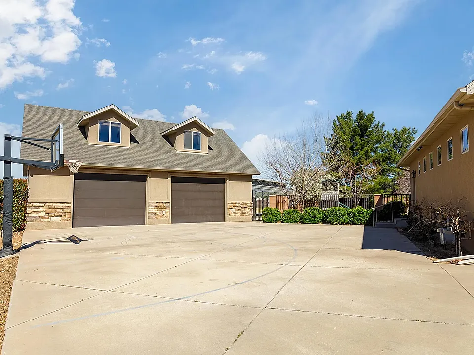 346 W Canyon Trails Dr #1
