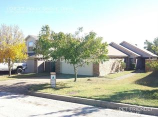 10237 Holly Grove Dr, Fort Worth, TX 76108