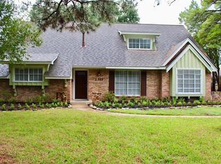 2327 Carleen Rd, Houston, TX 77018