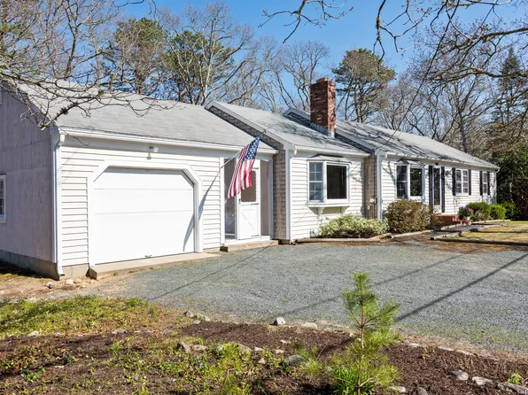 27 Cottonwood Road, Harwich, MA 02645