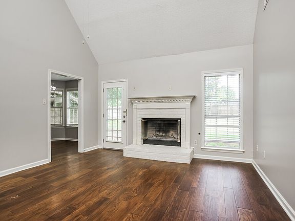 5th image of 5996 Southbend Ln