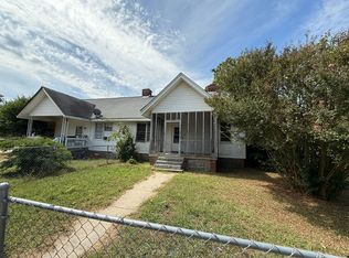 490 Oak St #A, Winnsboro, SC 29180