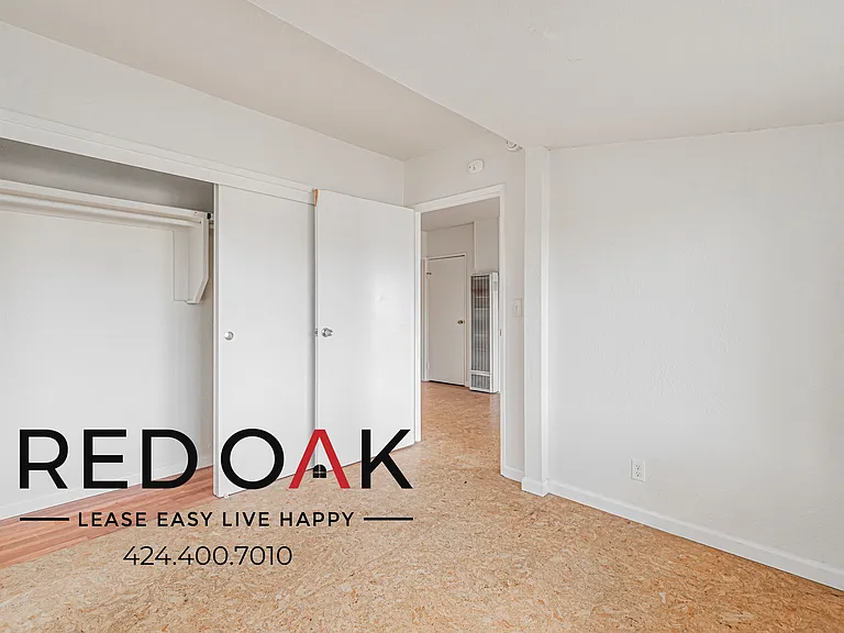 476 1/2 Crane Blvd #476-1/2 — Photo 21