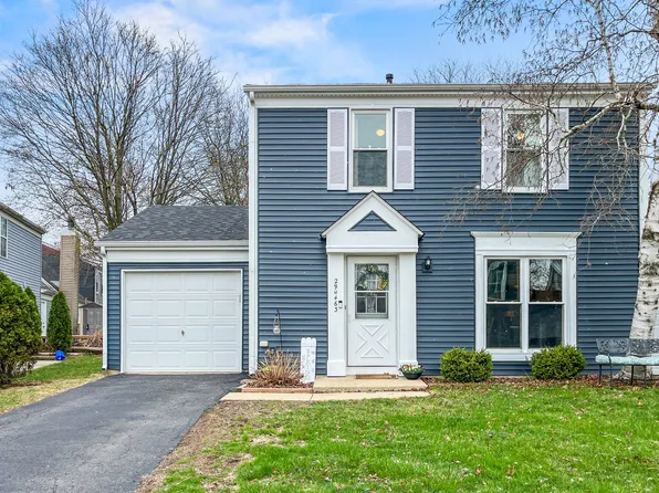 29W463 Hawthorne Ln, Warrenville, IL 60555