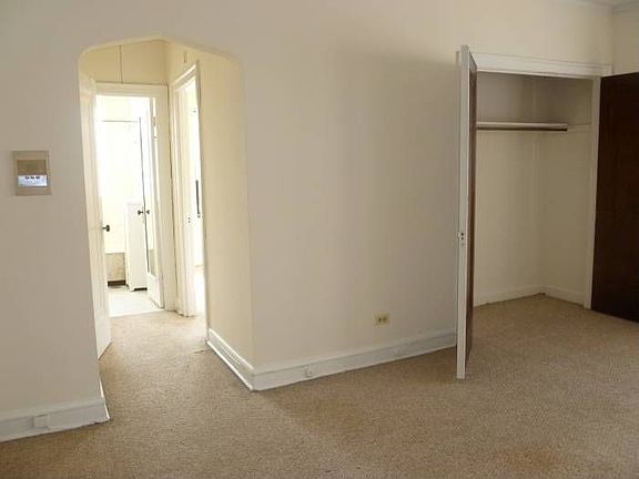 Living room & HUGE Closet