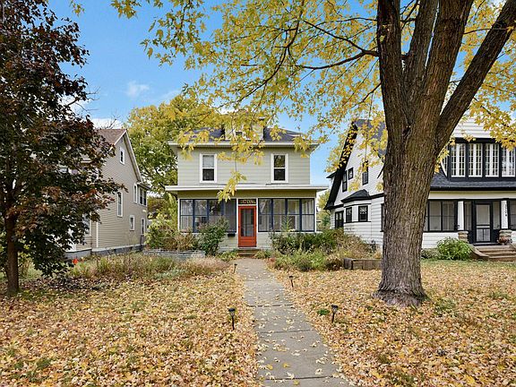 3rd image of 3708 Blaisdell Ave