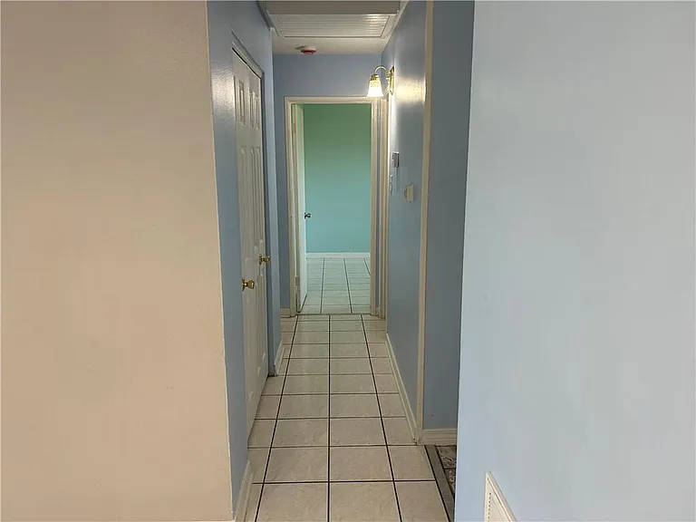 725 Oakwood Dr — Photo 26