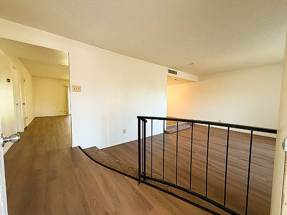 4th image of 5208 W Calavar Rd