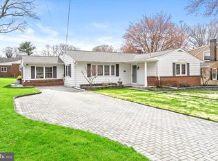 17 Sequola Rd, Hamilton, NJ 08619