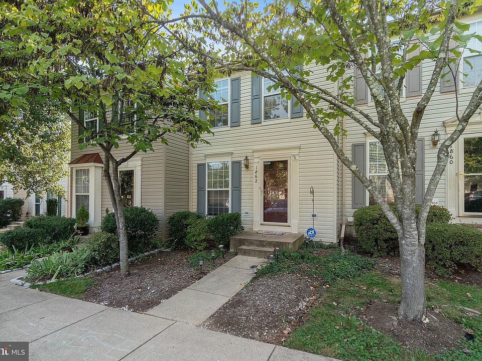 1862 Tiger Lily Cir #10, Woodbridge, VA 22192 | Zillow